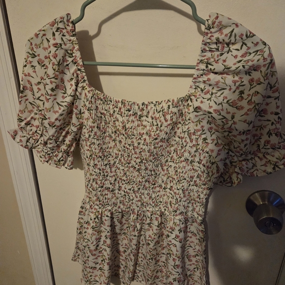 Shein Cottagecore Floral Puff Sleeve Smocked Top - Picture 6 of 6